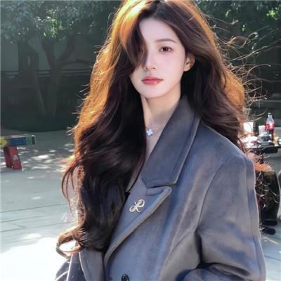 小伊奈的熊熊公仔